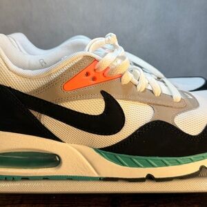 Nike Air Max Correlate Women’s 10.5 (Men’s 9) White/Black New Green Mango